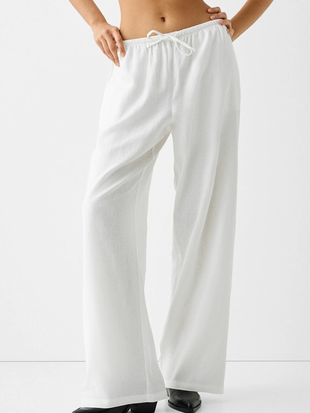 bershka // white linen pants